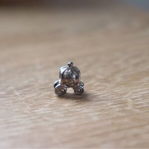 Chamilia Cinderella's Pumpkin Coach Charm